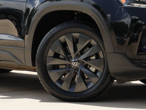 Certified 2023 Volkswagen Taos S FWD image 3