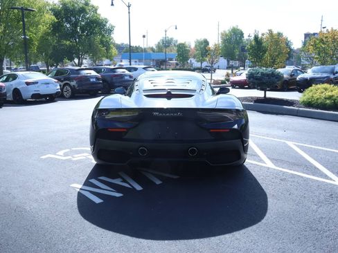 Used 2023 Maserati MC20 Coupe image 14