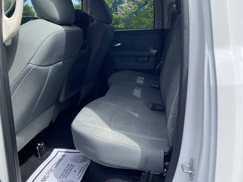 Used 2016 RAM 1500 Classic SLT AWD/4WD image 19