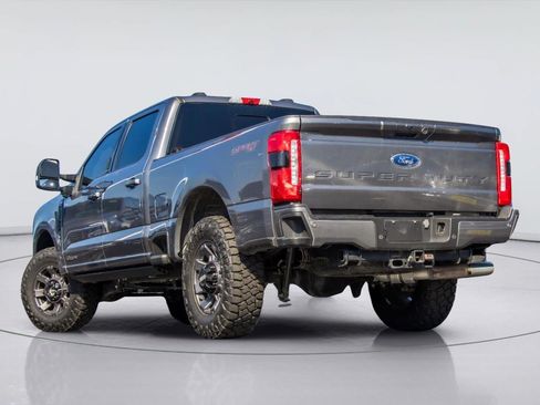 Used 2024 Ford F250 XLT w/ XLT Premium Package AWD/4WD image 3