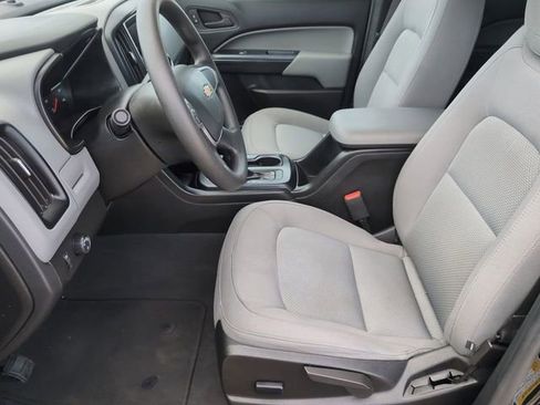 Used 2022 Chevrolet Colorado W/T w/ Custom Special Edition image 18