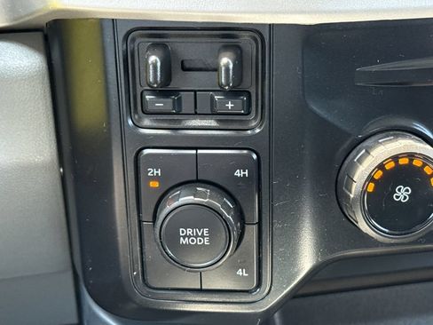 Used 2025 Ford F350 XLT w/ 360-Degree Camera Package AWD/4WD image 29