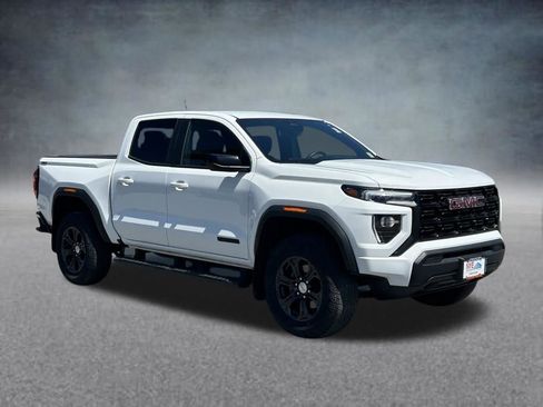 Used 2024 GMC Canyon Elevation w/ Trailering Package AWD/4WD image 8