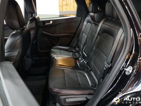 Used 2024 Ford Escape ST-Line image 31