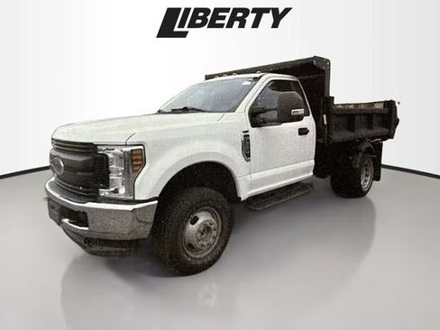Used 2019 Ford F350 XL w/ XL Value Package image 3