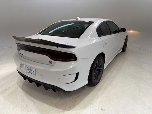 Used 2020 Dodge Charger Scat Pack image 6