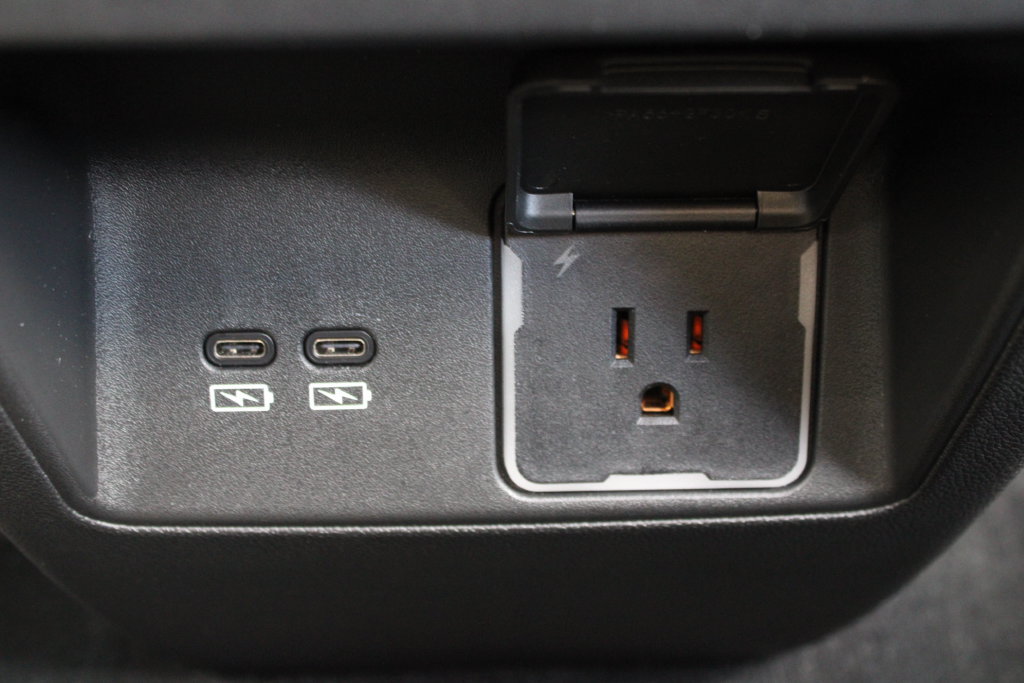 Certified 2025 Honda Prologue Elite image 16