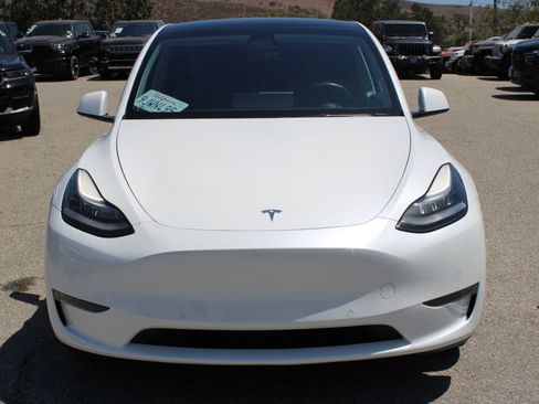 Used 2021 Tesla Model Y 2WD image 2