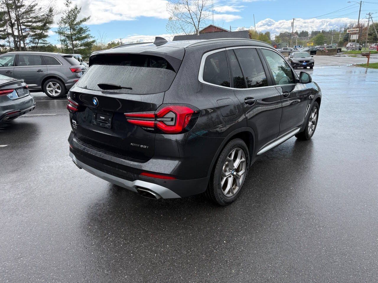 Used 2022 BMW X3 xDrive30i AWD/4WD image 4