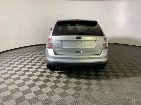 Used 2010 Ford Edge SE image 6