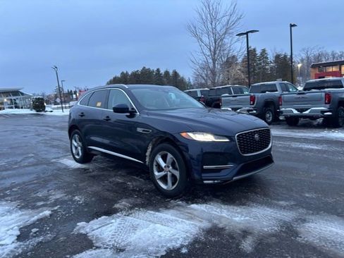 Used 2023 Jaguar F-PACE S image 3