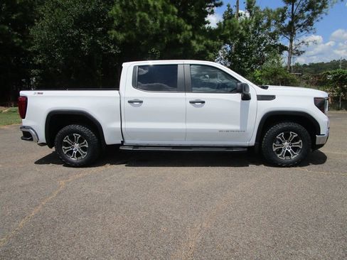 New 2026 GMC Sierra 1500 Pro w/ Pro Value Package image 6