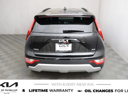 New 2026 Kia Niro EX FWD image 6