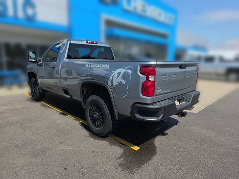 Used 2025 Chevrolet Silverado 3500 W/T AWD/4WD image 6