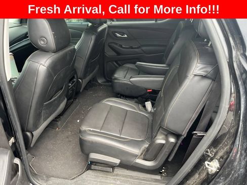 Used 2018 Chevrolet Traverse LT w/ LPO, Black Accent Package AWD/4WD image 19