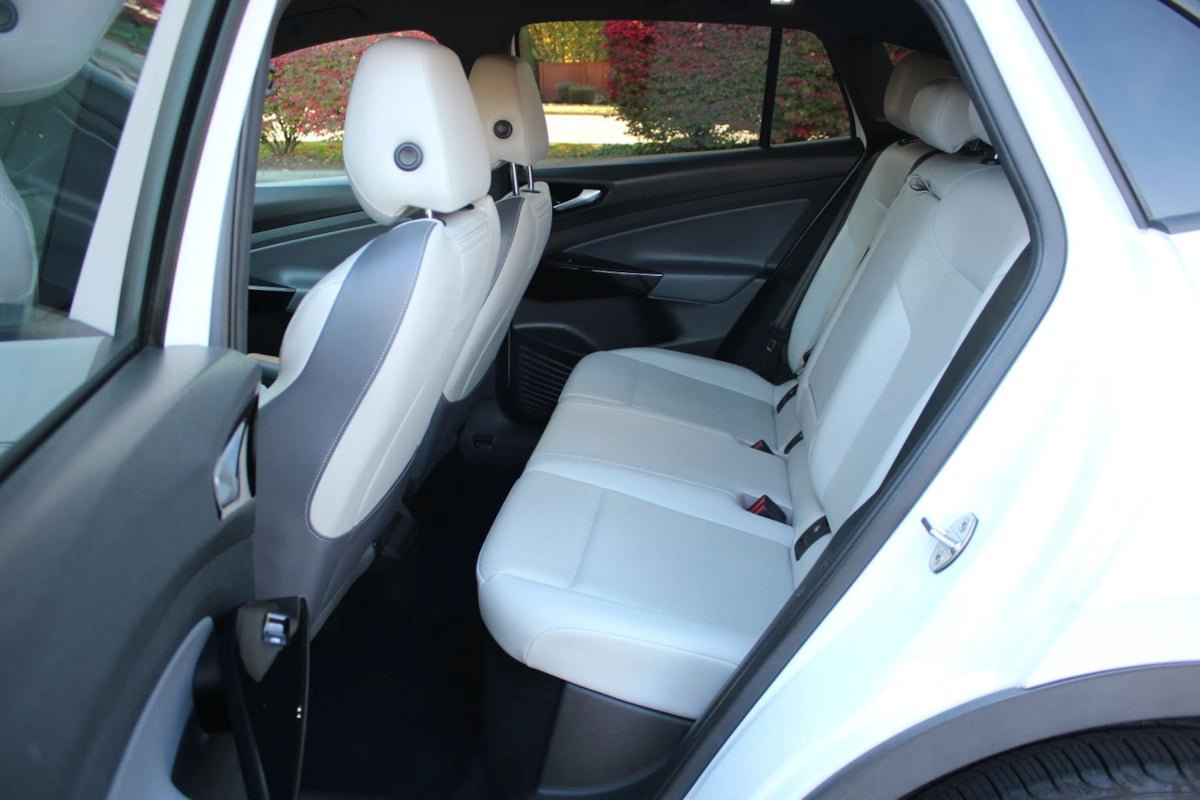 Used 2022 Volkswagen ID.4 Pro S AWD/4WD image 26