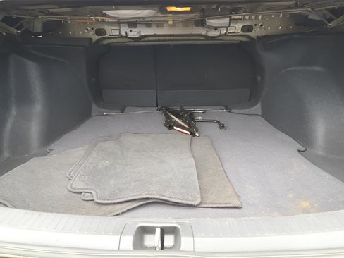 Used 2025 Toyota Corolla LE image 14