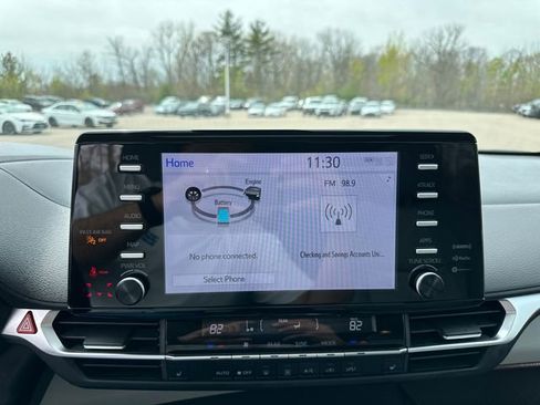 Certified 2023 Toyota Sienna XLE AWD/4WD image 45