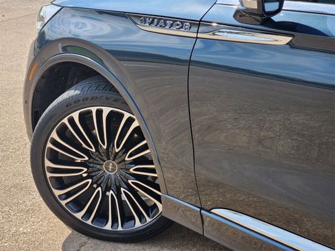 Used 2020 Lincoln Aviator Black Label w/ Dynamic Handling Package image 15