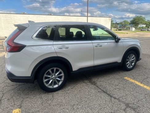 Used 2024 Honda CR-V EX-L image 22