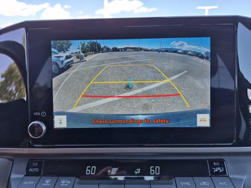 Used 2025 Toyota Camry SE FWD image 28