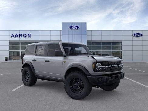 New 2026 Ford Bronco Badlands AWD/4WD image 39