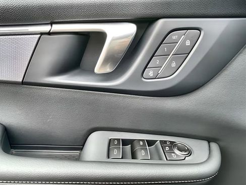 New 2026 Buick Enclave Sport Touring w/ Power Package FWD image 23