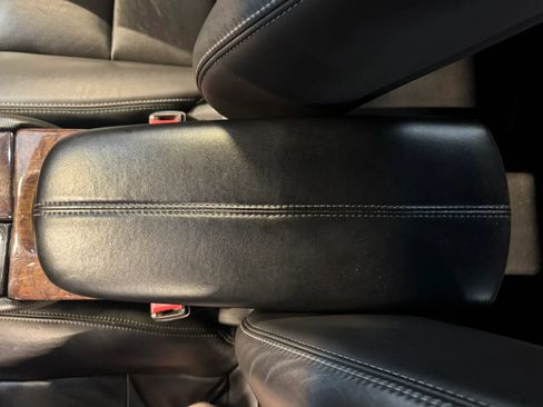 Used 2014 Cadillac XTS image 20