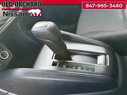 Used 2024 Nissan Versa S w/ Trunk Package image 17