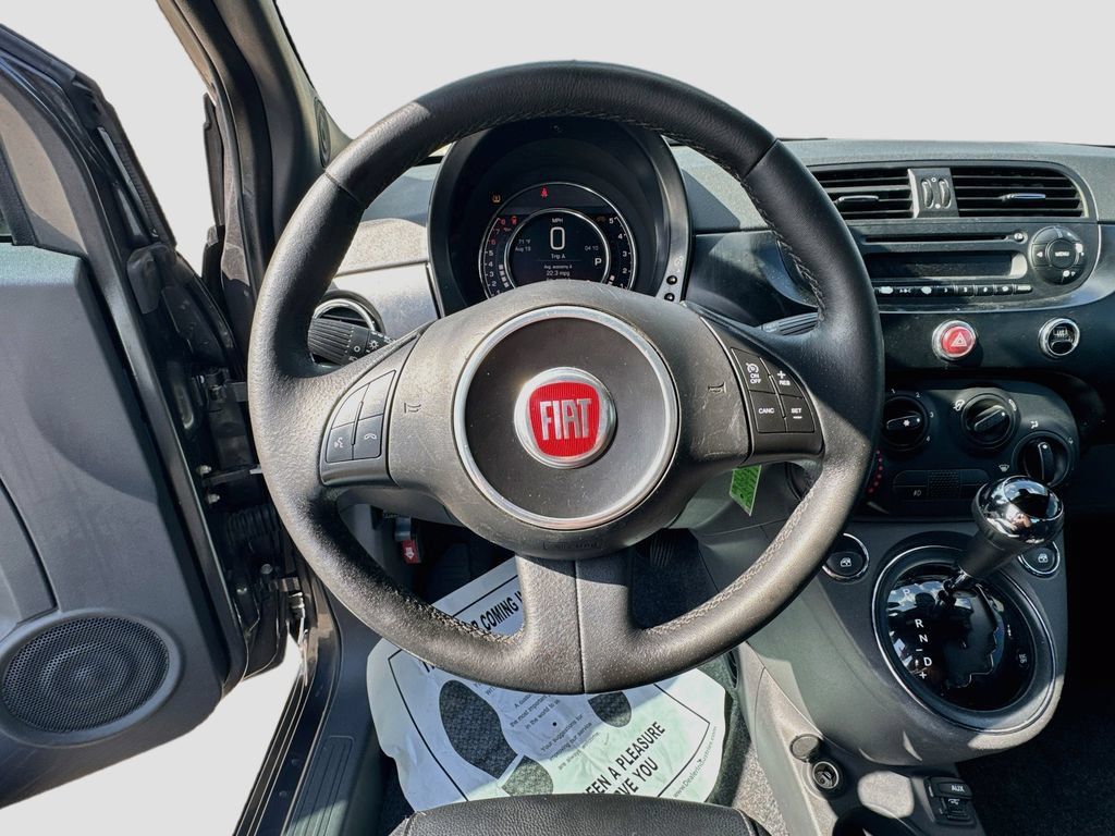Used 2015 FIAT 500 Sport w/ Sport Appearance Group FWD image 10