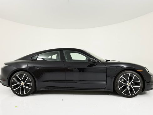 New 2026 Porsche Taycan 4 image 8