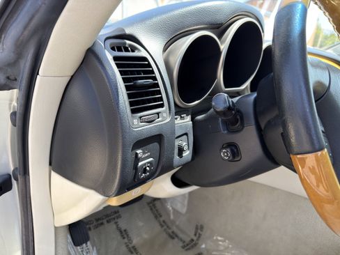 Used 2003 Lexus SC 430 Convertible RWD image 18