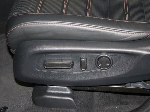 Used 2023 Honda CR-V Sport Touring image 13