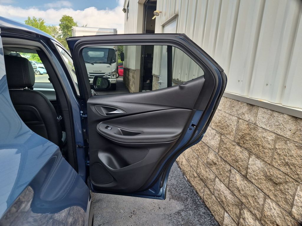 New 2026 Buick Encore GX Preferred w/ Comfort Package AWD/4WD image 33