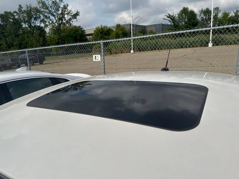 Used 2016 Ford Fusion Titanium FWD image 29