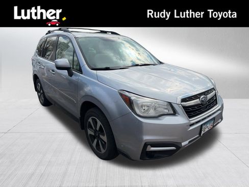 Used 2017 Subaru Forester 2.5i Premium w/ All-Weather Package AWD/4WD image 1