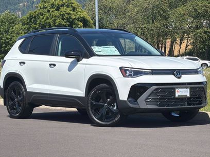 New 2026 Volkswagen Taos SE