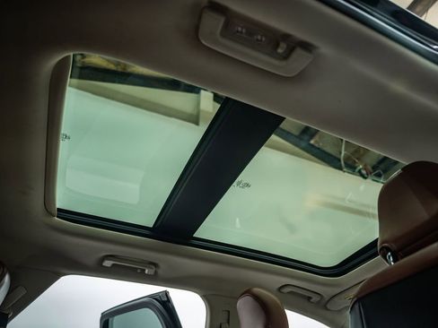 Used 2015 Ford Edge Titanium w/ Equipment Group 302A image 33