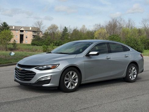 Used 2022 Chevrolet Malibu LT FWD image 39