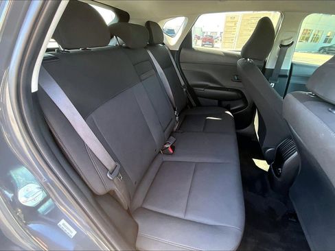 Used 2025 Hyundai Kona SE FWD image 23