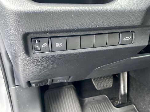 Certified 2024 Toyota RAV4 XLE Premium image 10