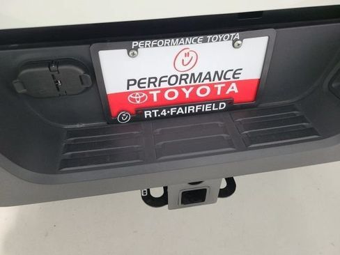 Used 2024 Toyota Tacoma TRD Off-Road AWD/4WD image 33