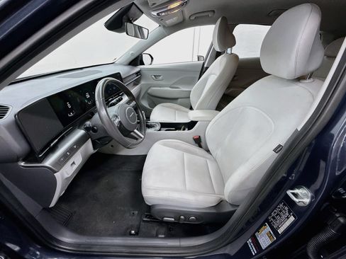 Used 2025 Hyundai Kona SEL FWD image 13