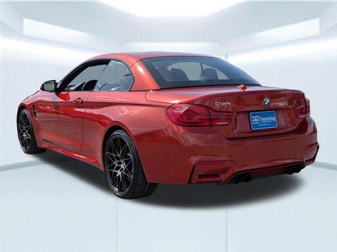 Used 2018 BMW M4 Convertible image 4