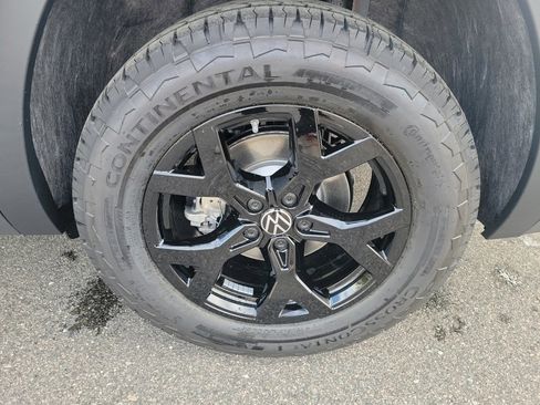 New 2026 Volkswagen Atlas Peak Edition image 27