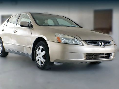 Used 2004 Honda Accord LX image 1