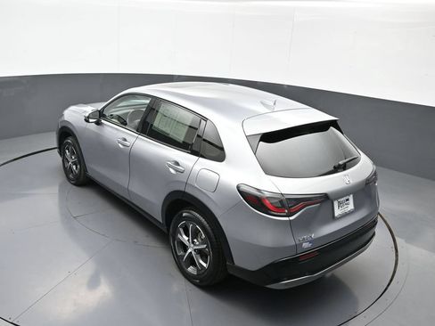 Used 2024 Honda HR-V EX-L image 39