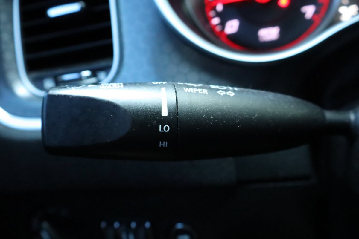 Used 2015 Dodge Charger SXT w/ AWD Plus Group image 31