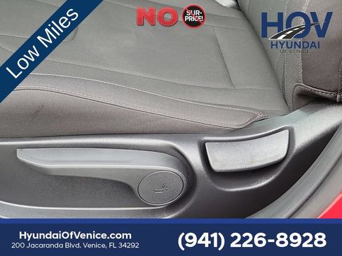 Certified 2025 Hyundai Elantra Sport FWD image 22