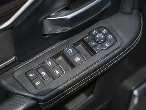 Used 2026 RAM 2500 Laramie AWD/4WD image 48